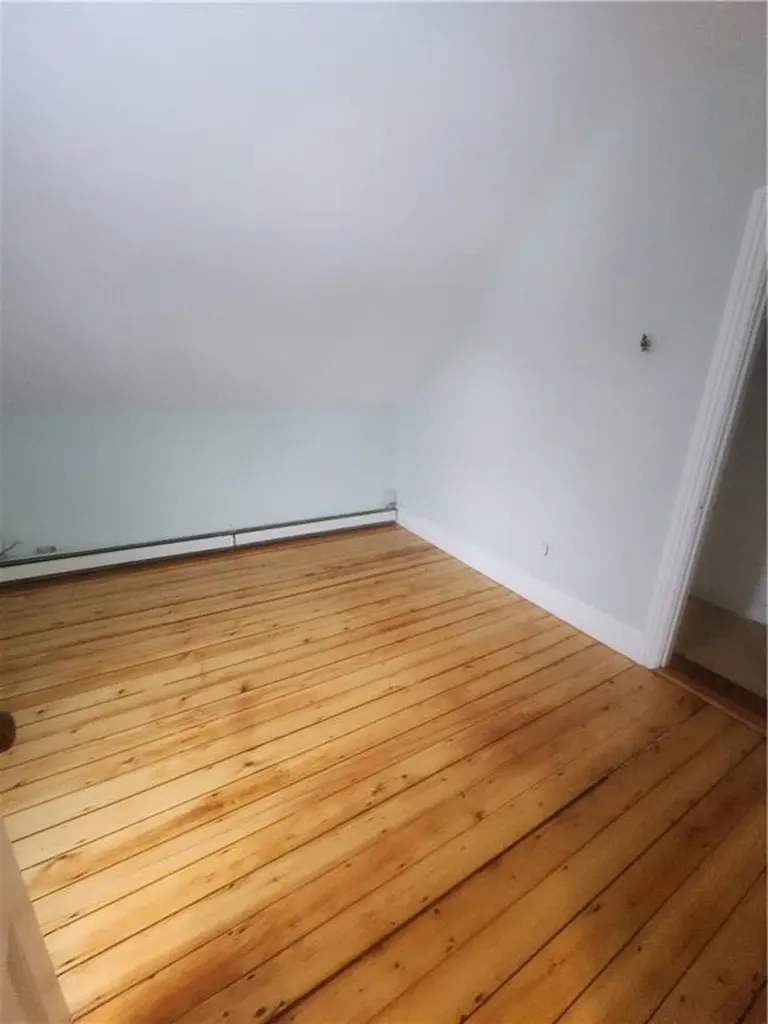 18 Amy Street Providence RI 02906