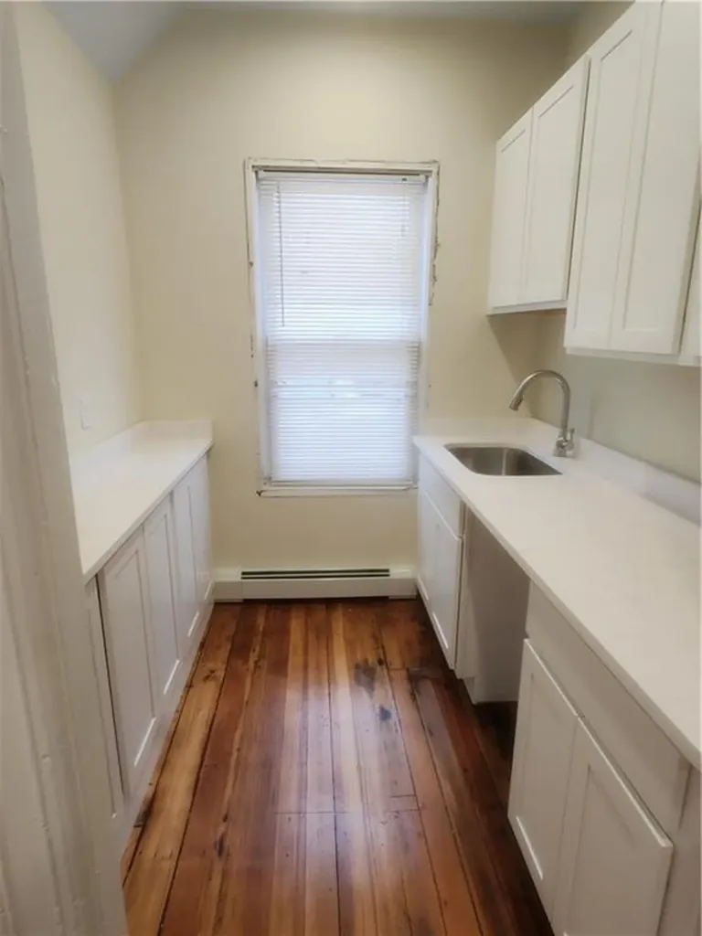 18 Amy Street Providence RI 02906