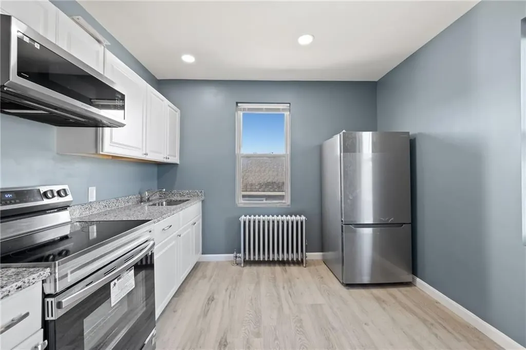 18 Loreto Street Providence RI 02904