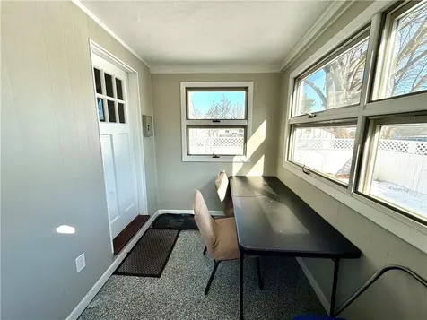 39 Hillview Avenue Providence RI 02908