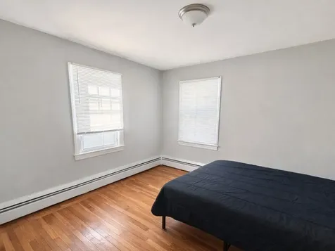 39 Hillview Avenue Providence RI 02908