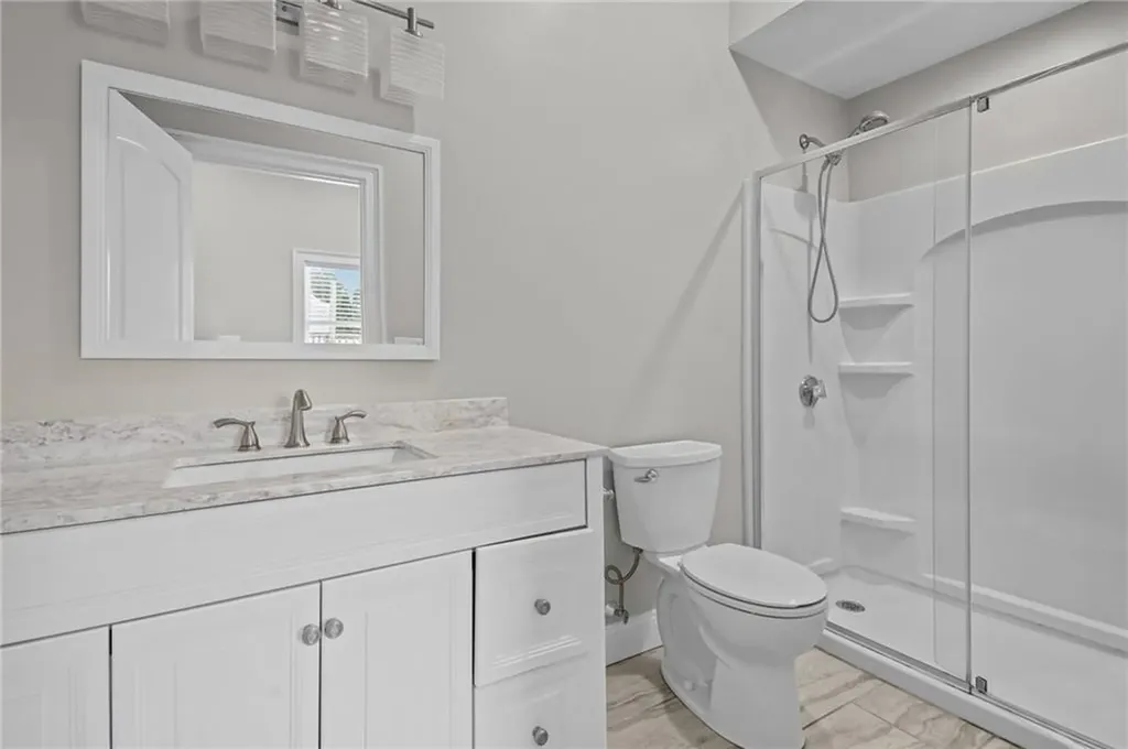 23 Livingston Place Middletown RI 02842