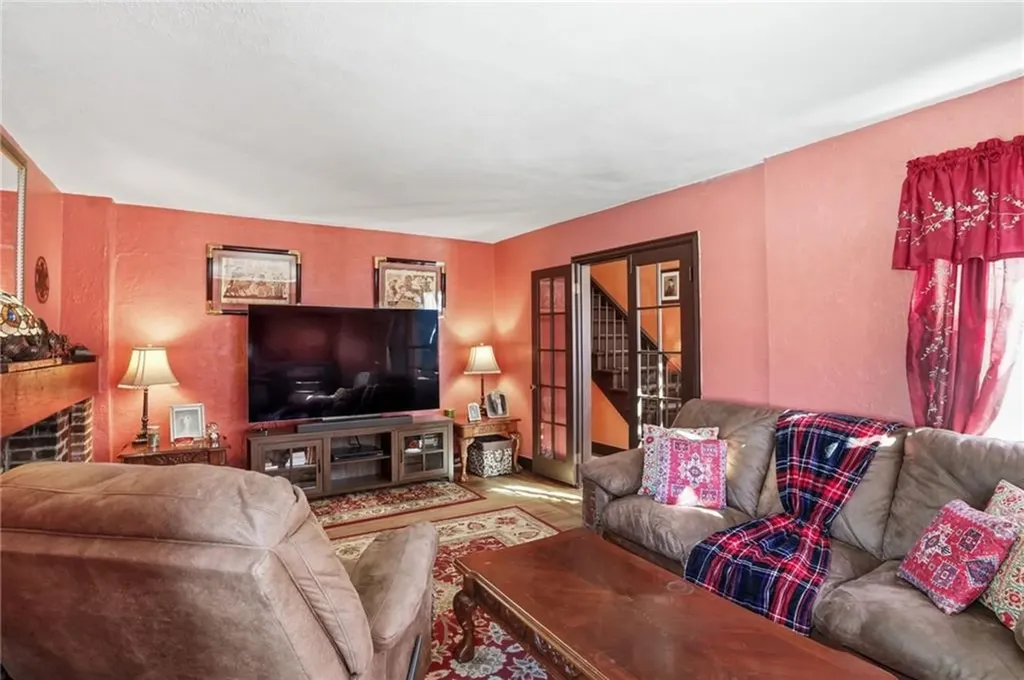 1625 Smith Street North Providence RI 02911