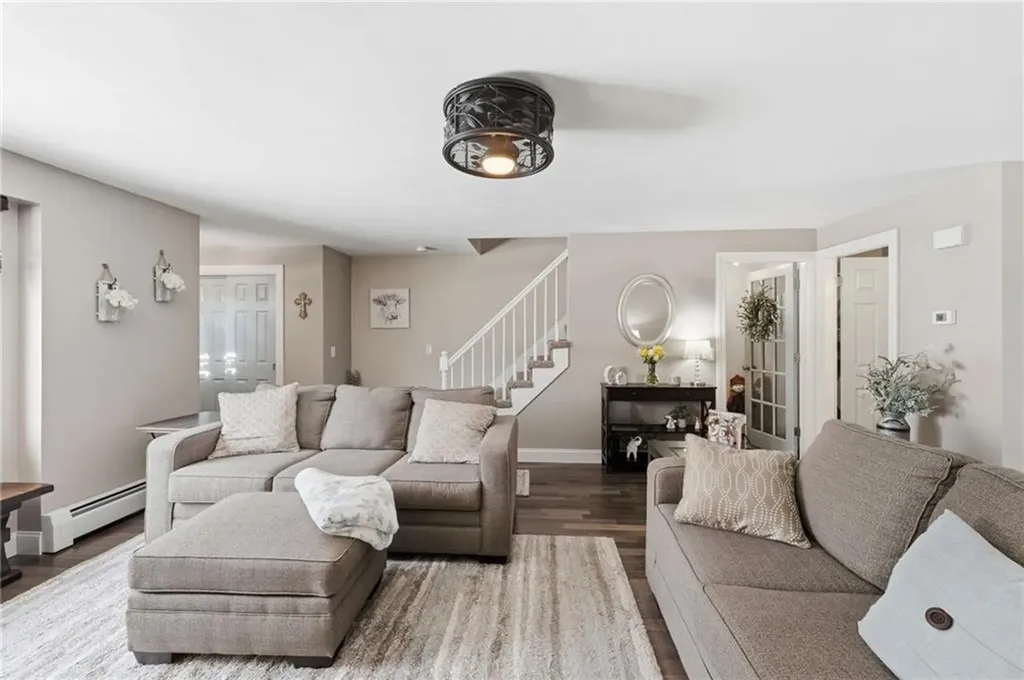 500 Greenwich Avenue West Warwick RI 02893