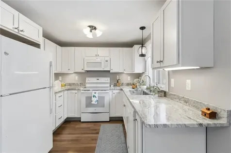 500 Greenwich Avenue West Warwick RI 02893