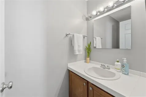 500 Greenwich Avenue West Warwick RI 02893