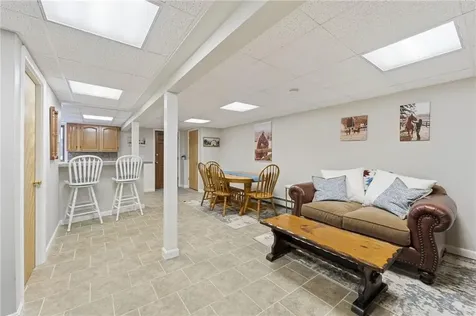 500 Greenwich Avenue West Warwick RI 02893