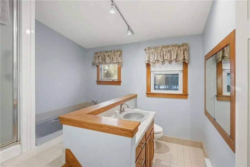 777 East Shore Road Jamestown RI 02835