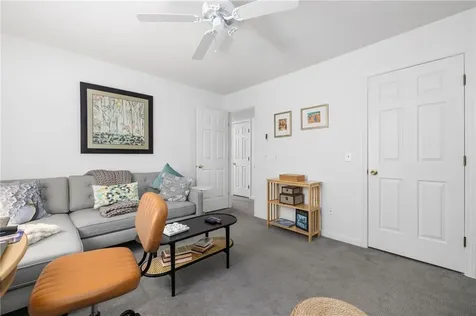 417 North Lane Bristol RI 02809