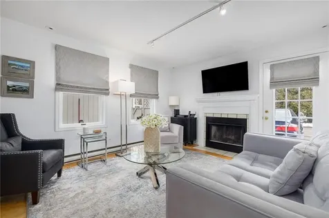 417 North Lane Bristol RI 02809