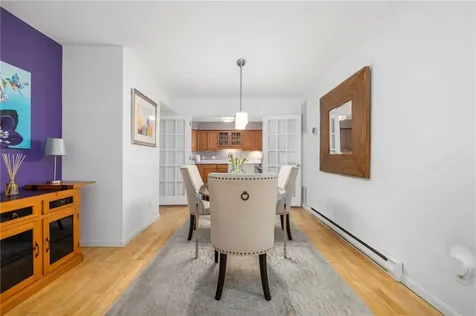 417 North Lane Bristol RI 02809