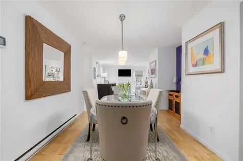 417 North Lane Bristol RI 02809