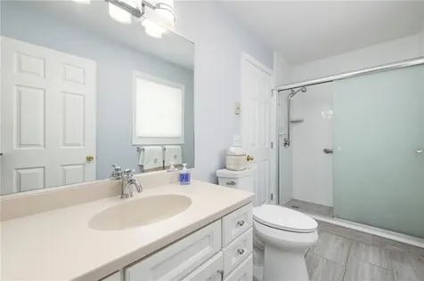 417 North Lane Bristol RI 02809