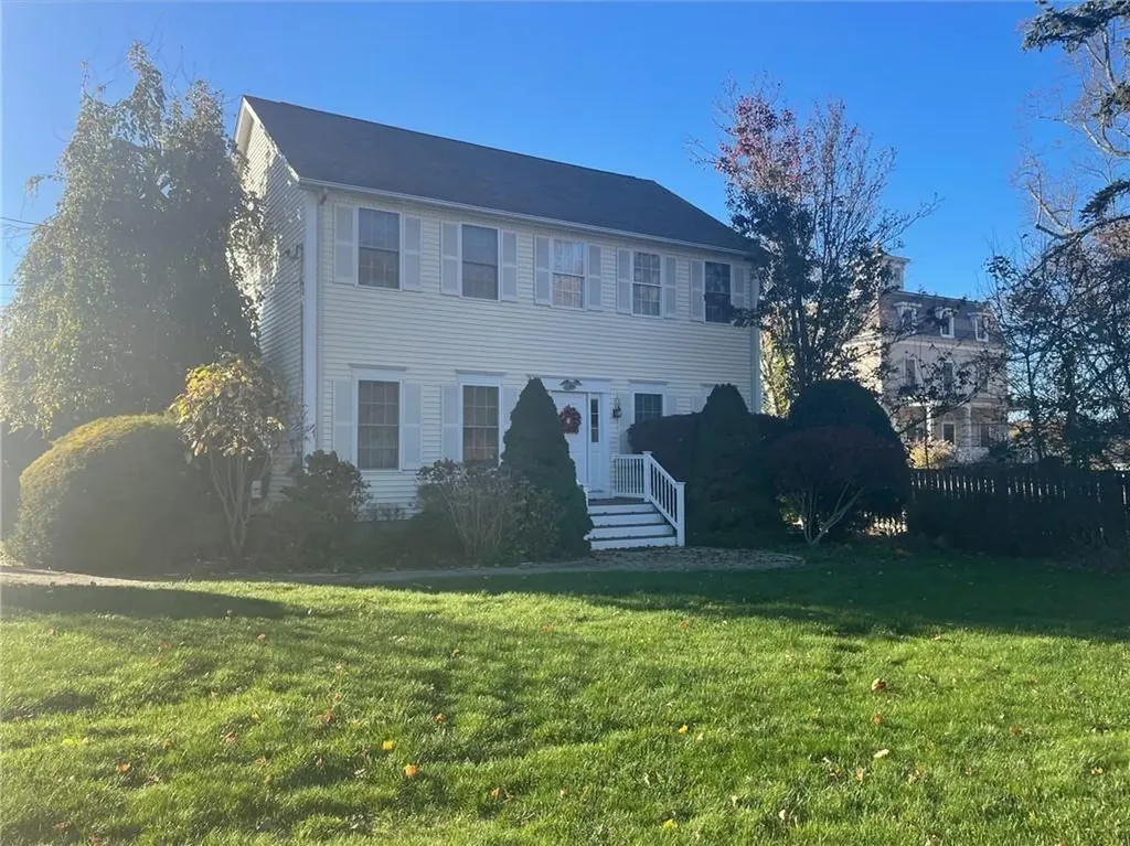 1 Cobblestone Lane Westerly RI 02891
