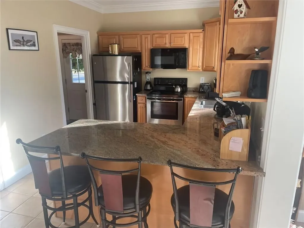 1 Cobblestone Lane Westerly RI 02891