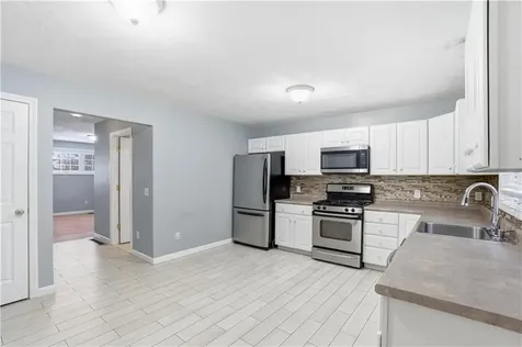 23 Fortin Avenue Pawtucket RI 02860