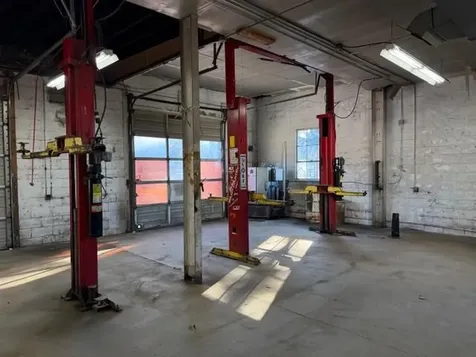 793 Main Road Tiverton RI 022878