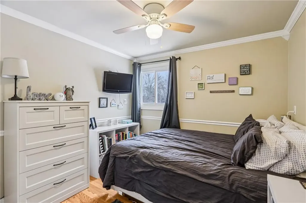 16 Morris Street West Warwick RI 02893