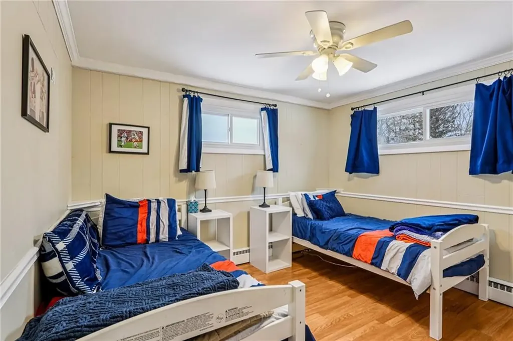 16 Morris Street West Warwick RI 02893