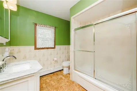 18 Central Avenue Seekonk MA 02771