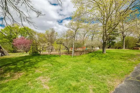 18 Central Avenue Seekonk MA 02771