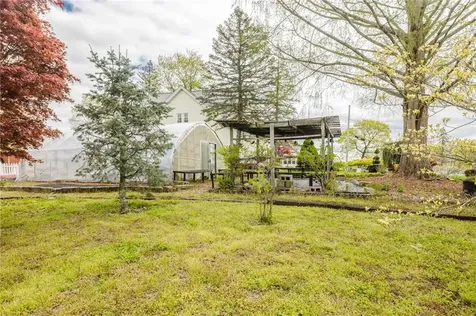 18 Central Avenue Seekonk MA 02771