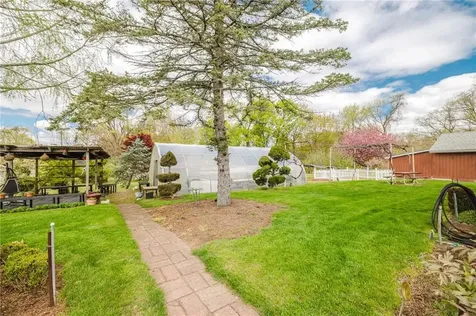 18 Central Avenue Seekonk MA 02771