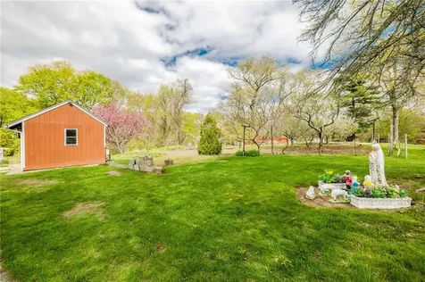18 Central Avenue Seekonk MA 02771