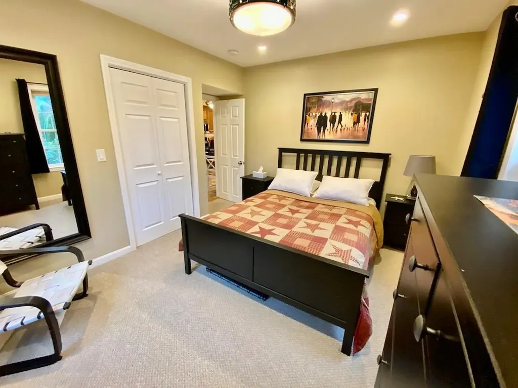 61 Callender Avenue Newport RI 02840