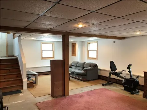 75 Sharon Street Cranston RI 02910