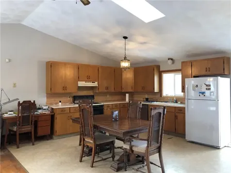 75 Sharon Street Cranston RI 02910