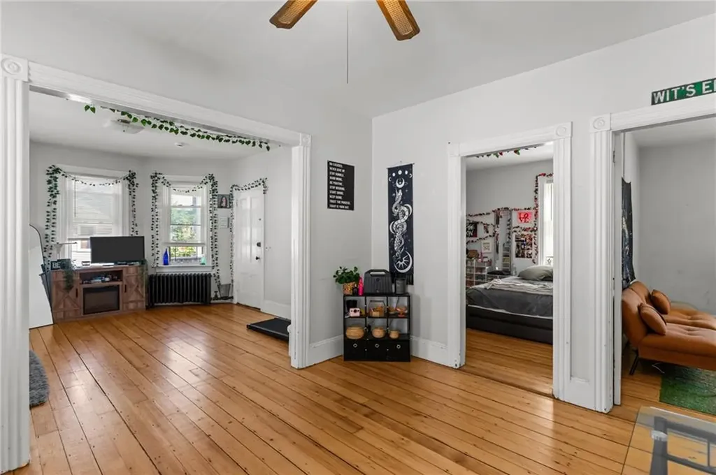 16 Ruggles Street Providence RI 02908
