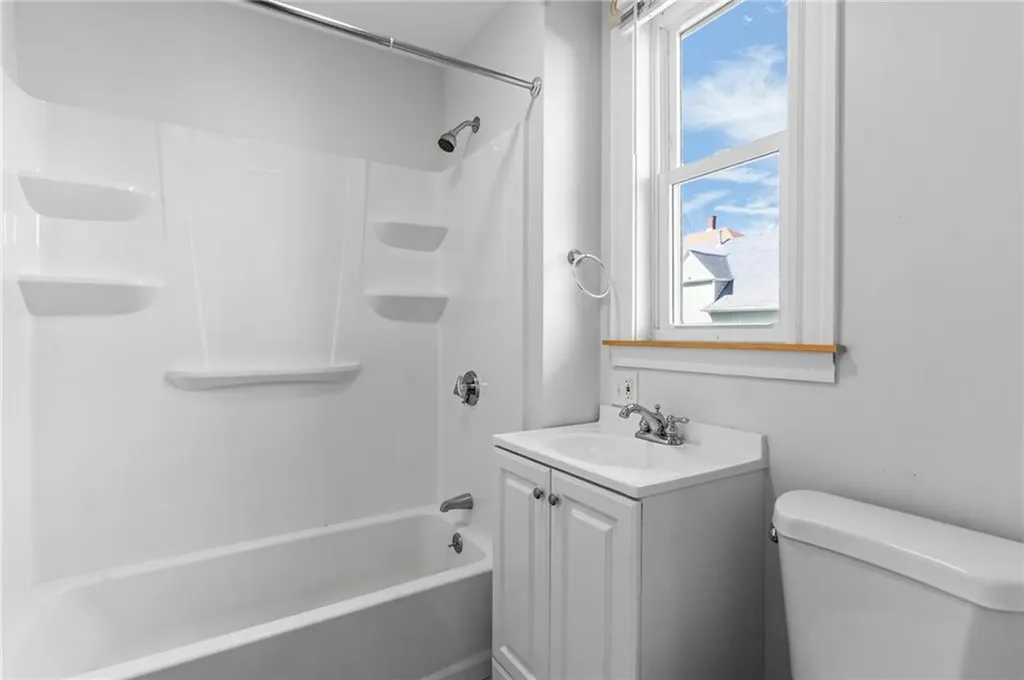 16 Ruggles Street Providence RI 02908