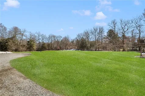 502 Southlake Road Tiverton RI 02878