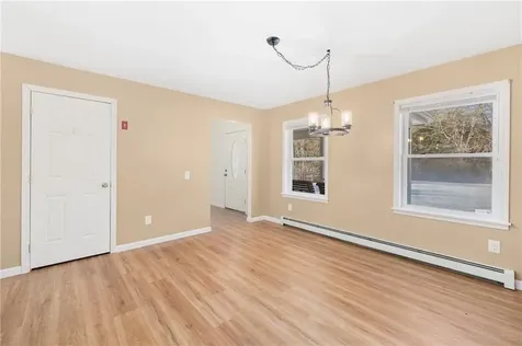 502 Southlake Road Tiverton RI 02878