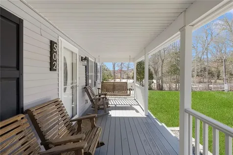 502 Southlake Road Tiverton RI 02878