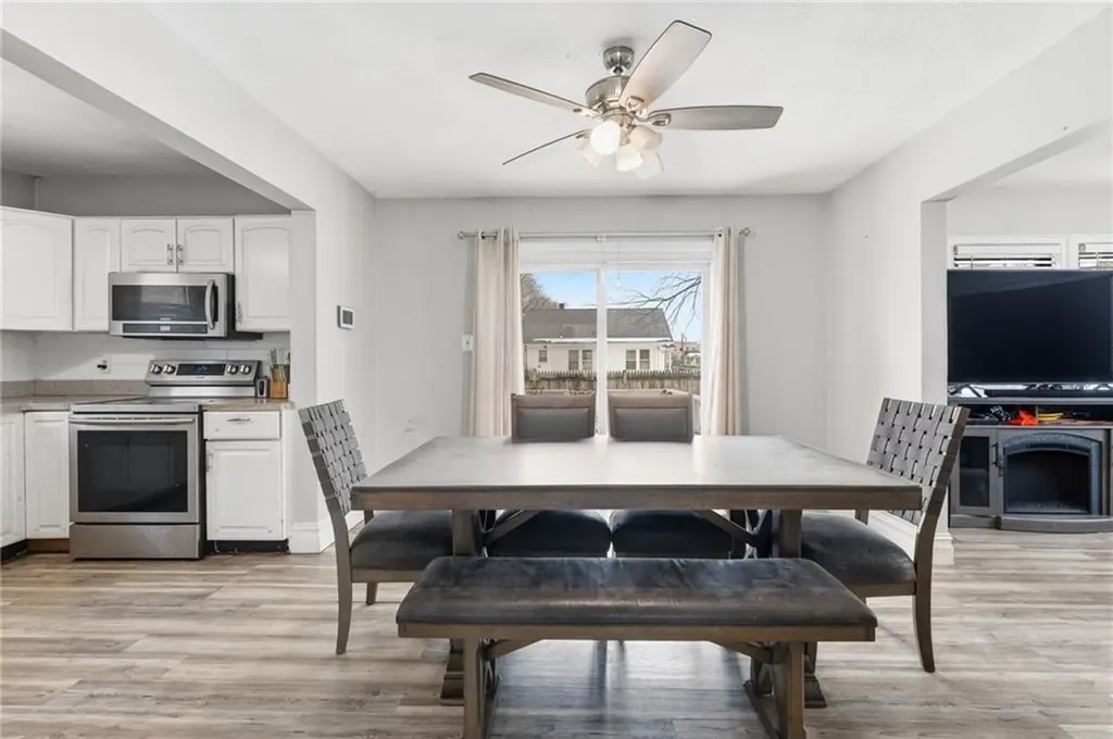 62 Browne Street Cranston RI 02920