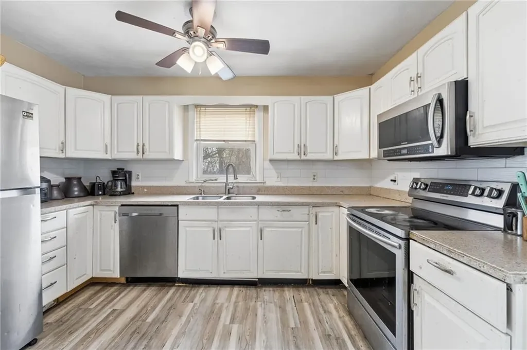 62 Browne Street Cranston RI 02920