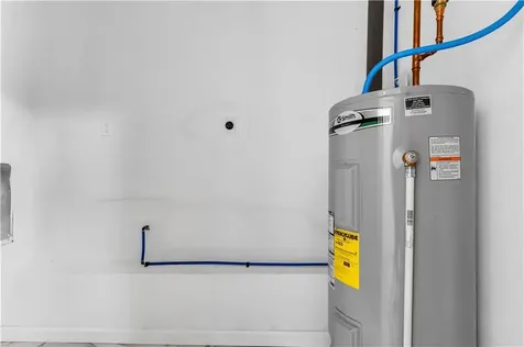 40 Burnside Avenue Woonsocket RI 02895