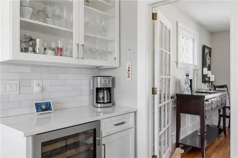24 Hyland Avenue East Greenwich RI 02818