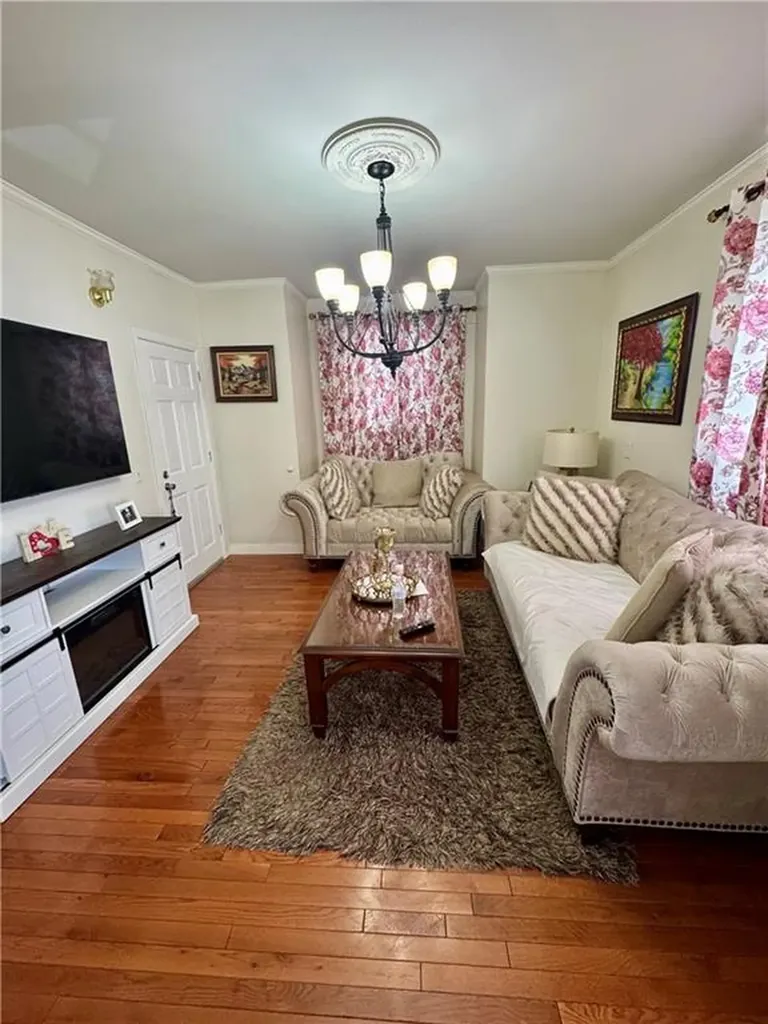 166 Lowell Avenue Providence RI 02909