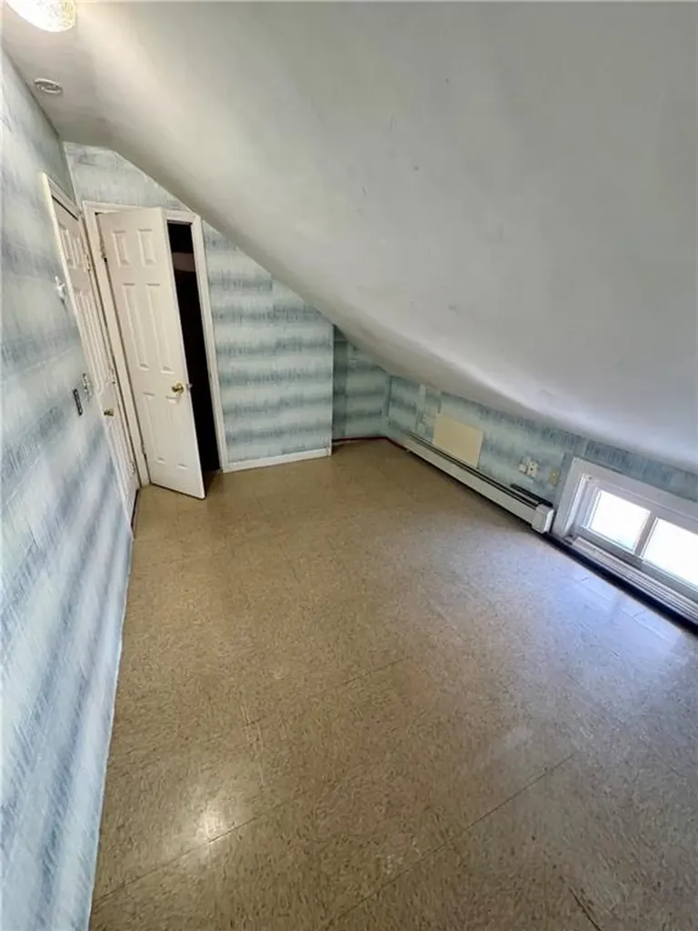 166 Lowell Avenue Providence RI 02909