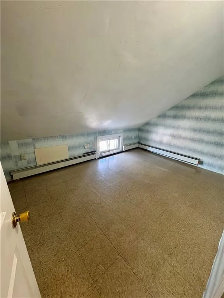166 Lowell Avenue Providence RI 02909