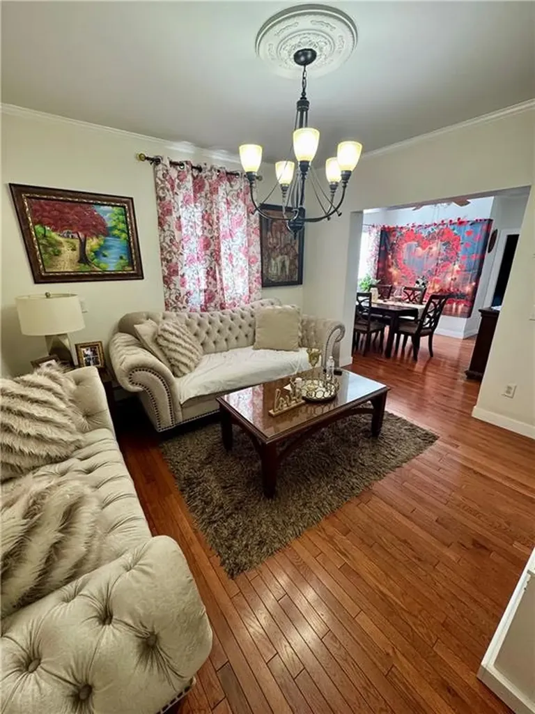 166 Lowell Avenue Providence RI 02909