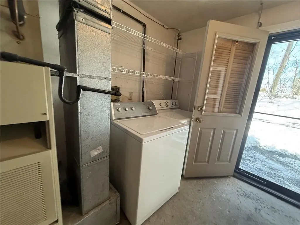 351 New London Avenue Warwick RI 02886