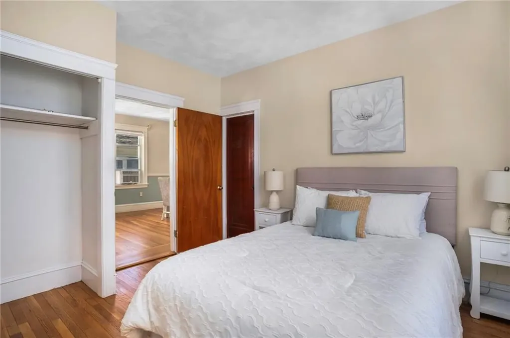 71 73 Savoy Street Providence RI 02906