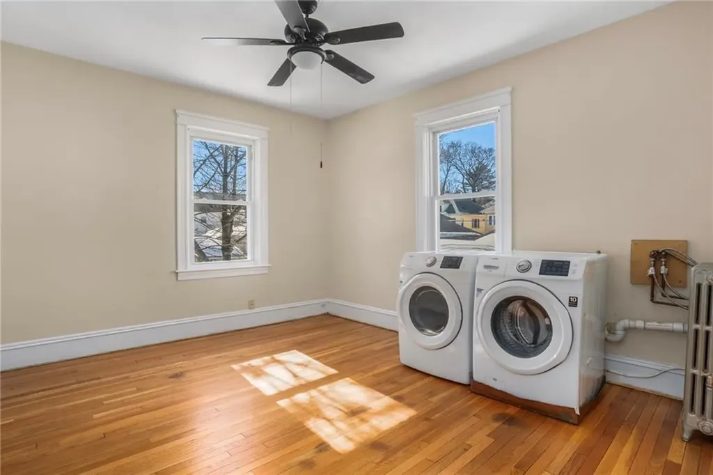 71 73 Savoy Street Providence RI 02906