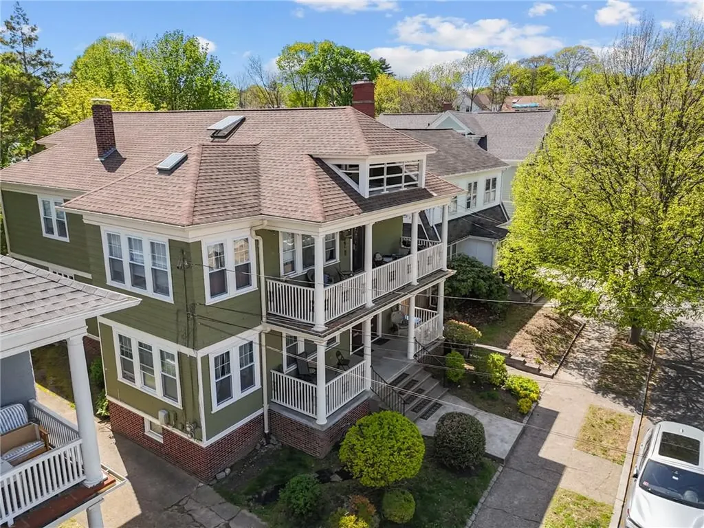 71 73 Savoy Street Providence RI 02906