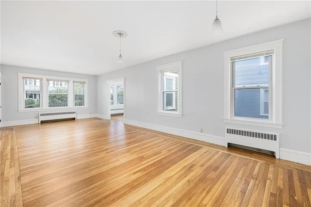 71 73 Savoy Street Providence RI 02906