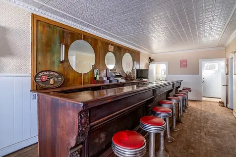 367 Child Street Warren RI 02885